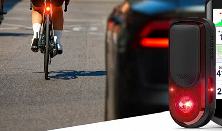 Garmin Varia RearVue 820 : la nouvelle référence en sécurité cycliste