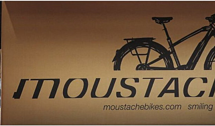 Nouveau Moustache Lundi 27 : le VAE urbain plus accessible de la marque française Moustache Bike 