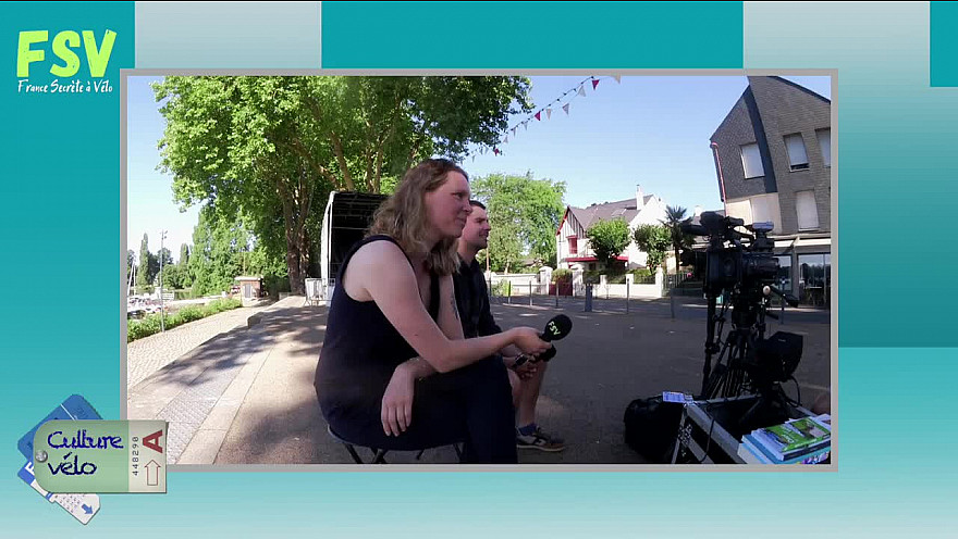 Acteurs - Locaux - Loire Atlantique : Culture Vélo : des livres et des roues sur les bords de l’Erdre